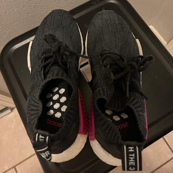 Adidas NMD R1 - Women’s Size 6 - Primeknit “Shock Pink” - Picture 3 of 7